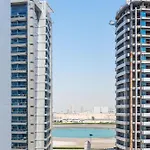 Stylish 1 Bedroom In The Medalist By Pk Holidays